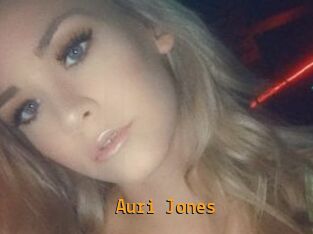 Auri_Jones