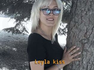 Leyla_kiss
