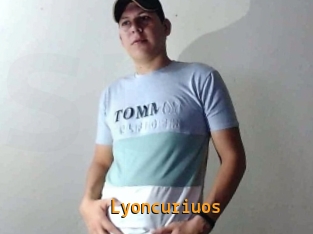 Lyoncuriuos