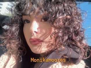 Monikamoores