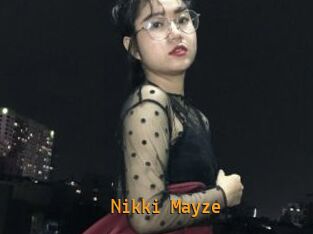 Nikki_Mayze