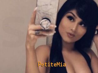 PetiteMia Sexcam Portal