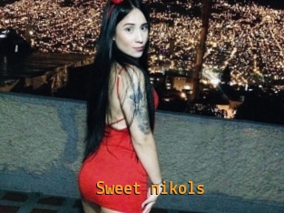 Sweet_nikols