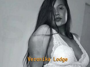 Veronika_Lodge